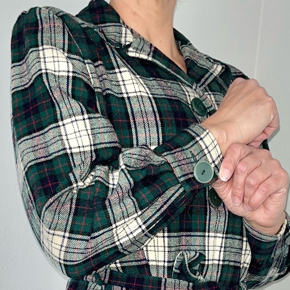 Pendleton - Picture 3 of 6